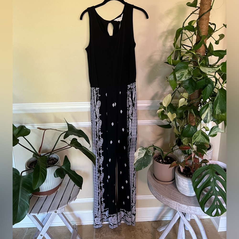 NWT Magnolia Grace Jumpsuit - Size Medium